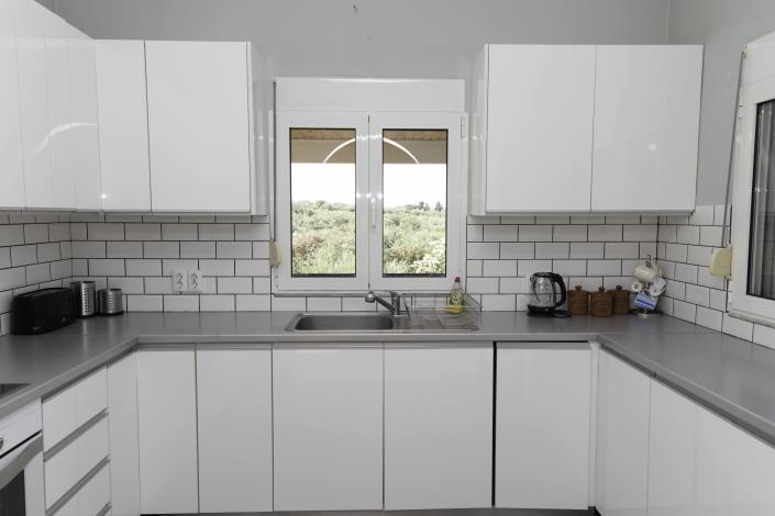 Image No.8-3 Bed Villa / Detached for sale