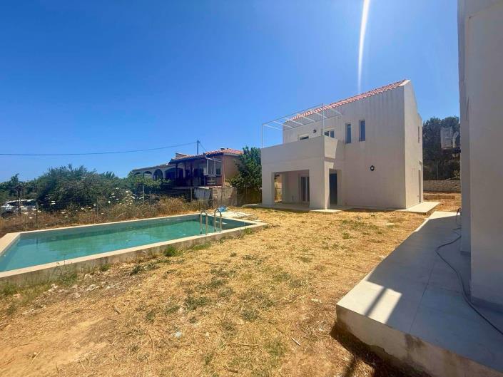 Image No.1-2 Bed House/Villa for sale