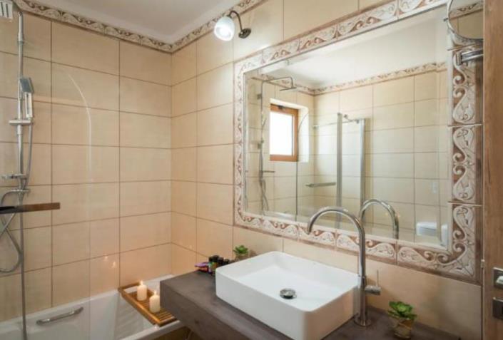 Image No.21-Maison / Villa de 5 chambres à vendre à Gavalohori