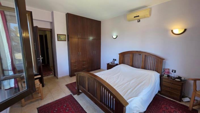 Image No.15-4 Bed Villa / Detached for sale