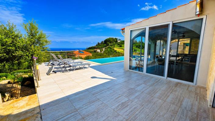 Image No.14-5 Bed House/Villa for sale