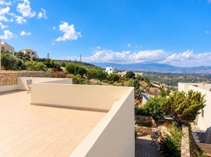 Image No.14-3 Bed Villa for sale