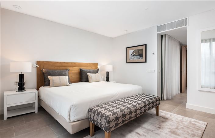 Image No.20-3 Bed Apartment for sale