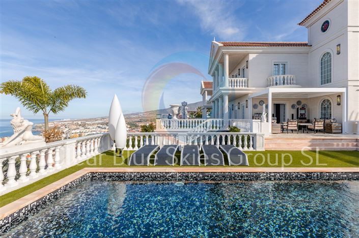 Image No.18-5 Bed Villa for sale