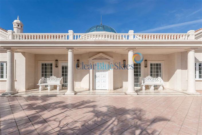 Image No.7-5 Bed Villa for sale