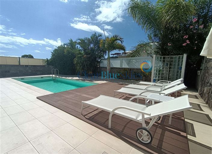 Image No.15-5 Bed Villa for sale