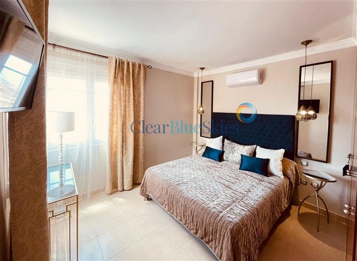 Image No.10-Villa de 4 chambres à vendre à Los Cristianos