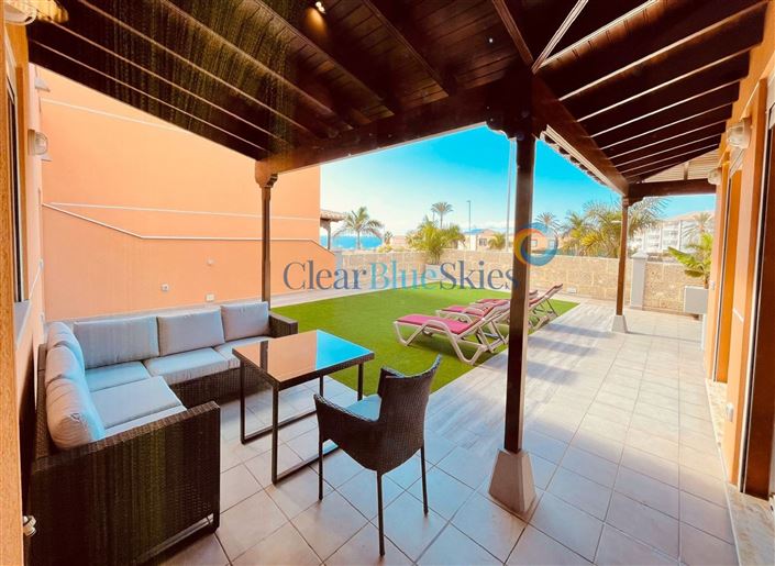 Image No.2-Villa de 4 chambres à vendre à Los Cristianos