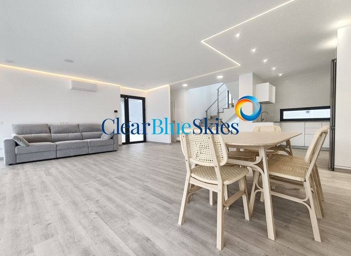 Image No.12-Villa de 4 chambres à vendre à El Madronal