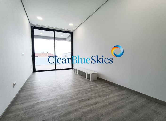 Image No.18-Villa de 4 chambres à vendre à El Madronal