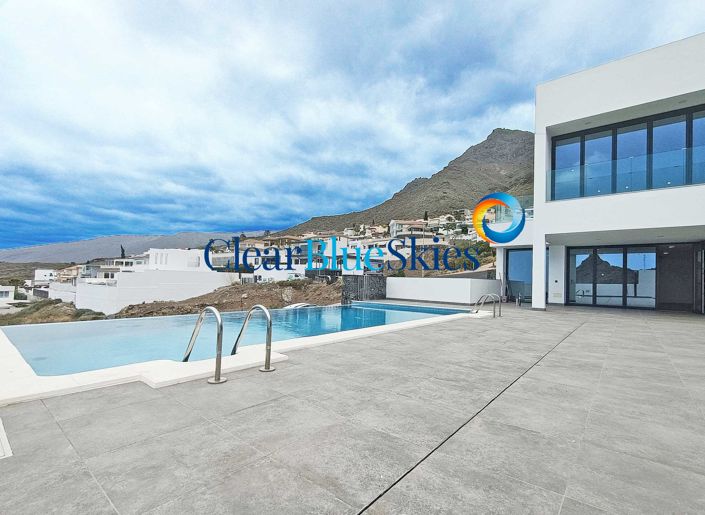 Image No.13-3 Bed Villa for sale