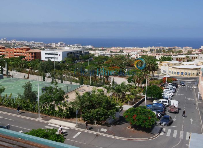 Image No.18-4 Bed House for sale