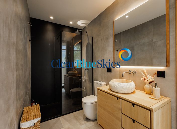 Image No.27-4 Bed Villa for sale