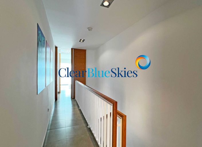 Image No.21-3 Bed Apartment for sale