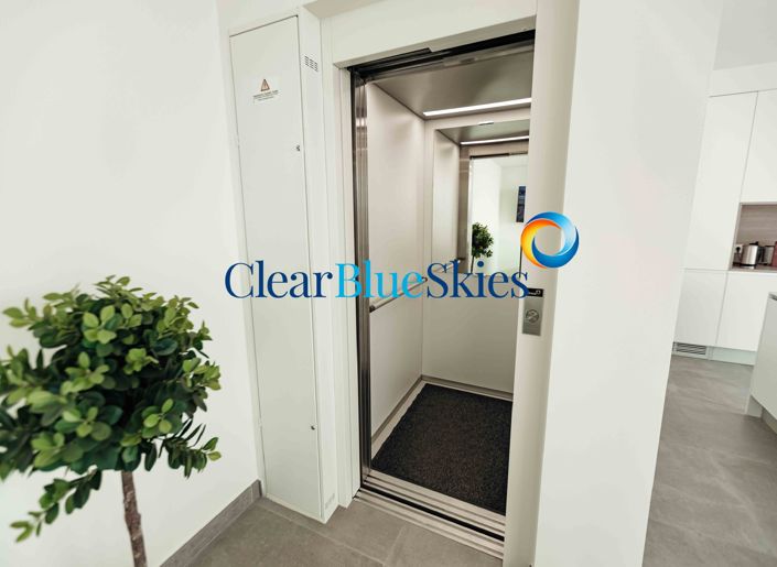 Image No.16-Villa de 4 chambres à vendre à Callao Salvaje