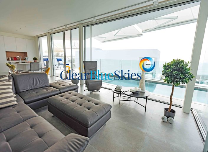 Image No.4-Villa de 4 chambres à vendre à Callao Salvaje