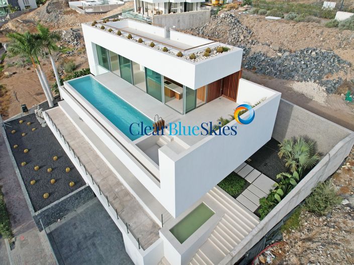 Image No.4-6 Bed House for sale