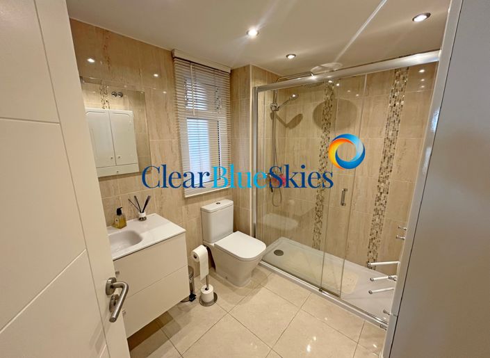 Image No.8-Appartement de 3 chambres à vendre à La Caleta