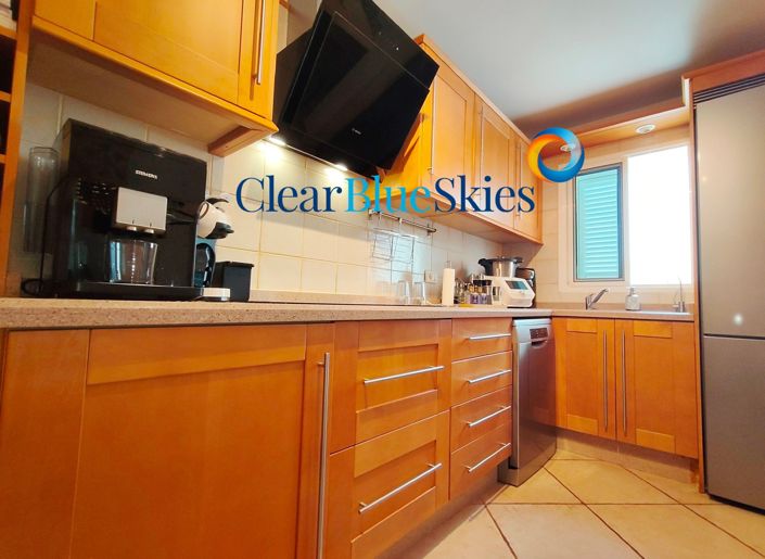 Image No.13-4 Bed House for sale