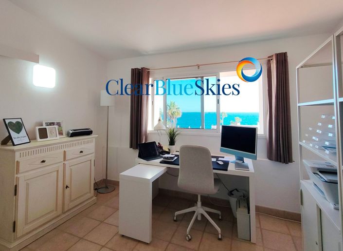 Image No.20-4 Bed House for sale