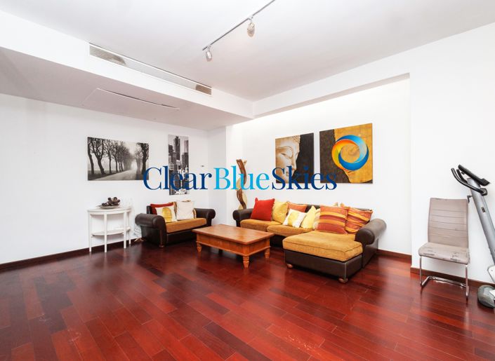 Image No.21-5 Bed House for sale