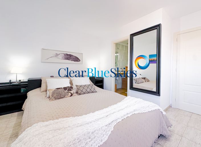 Image No.12-4 Bed Apartment for sale