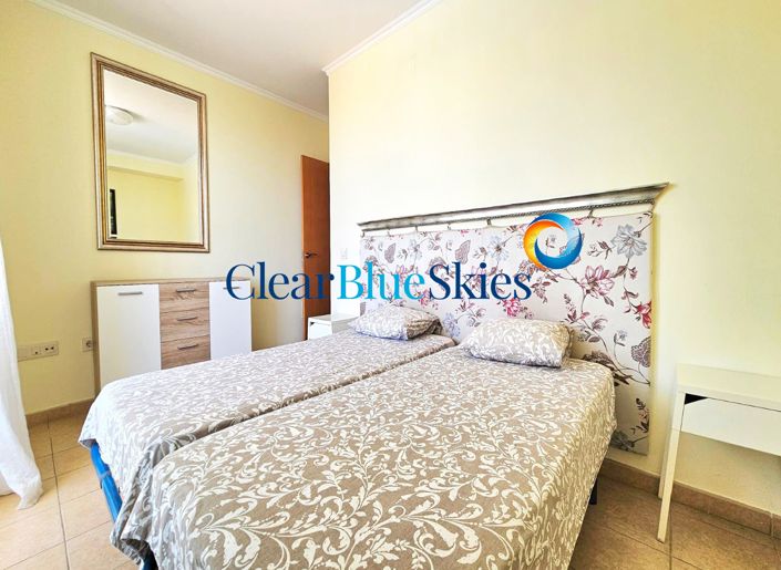 Image No.10-3 Bed Townhouse for sale