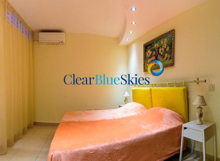 Image No.14-3 Bed Townhouse for sale