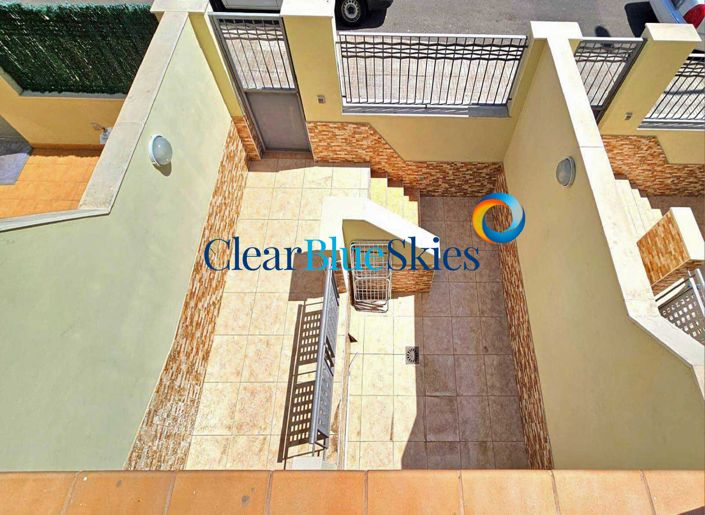 Image No.7-3 Bed Townhouse for sale