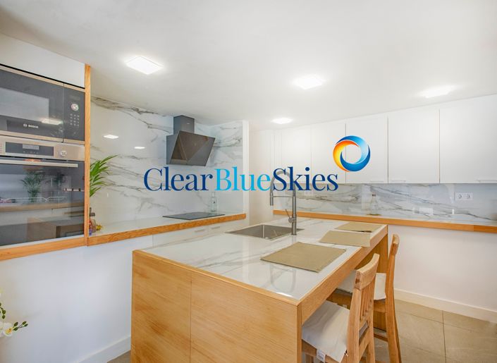 Image No.4-4 Bed House for sale