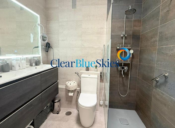 Image No.11-3 Bed Apartment for sale