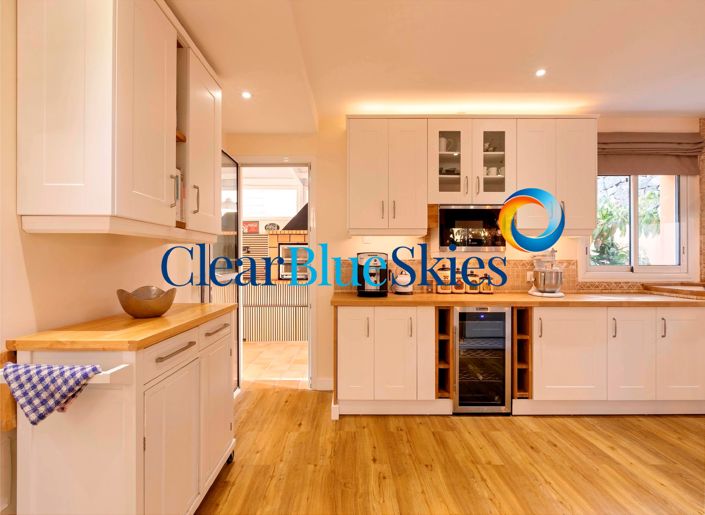 Image No.5-4 Bed Villa for sale