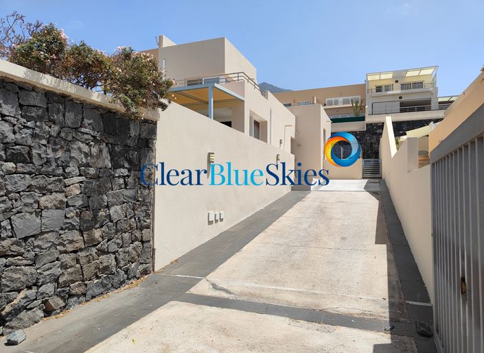 Image No.20-3 Bed Villa for sale