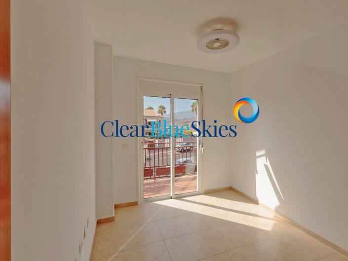 Image No.9-2 Bed Townhouse for sale