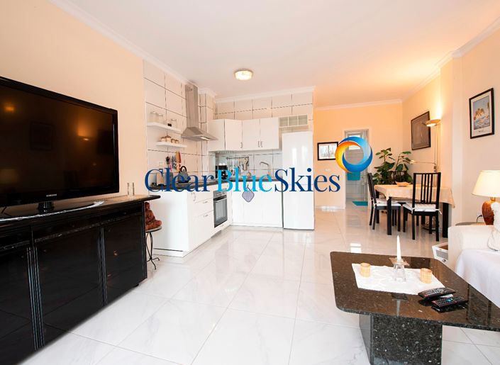 Image No.15-6 Bed House for sale