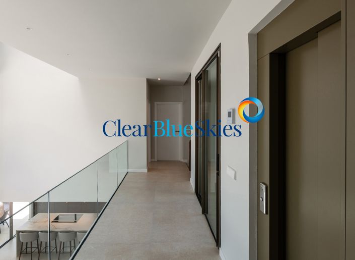 Image No.22-5 Bed Villa for sale