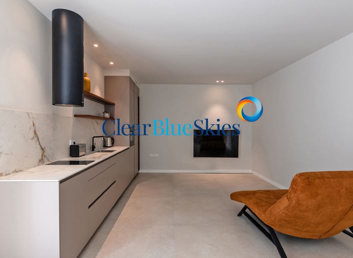 Image No.36-5 Bed Villa for sale