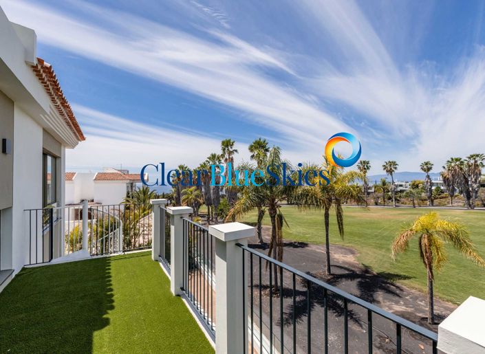 Image No.42-5 Bed Villa for sale