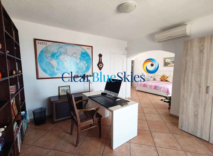 Image No.17-5 Bed Finca for sale