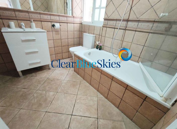 Image No.22-5 Bed Finca for sale