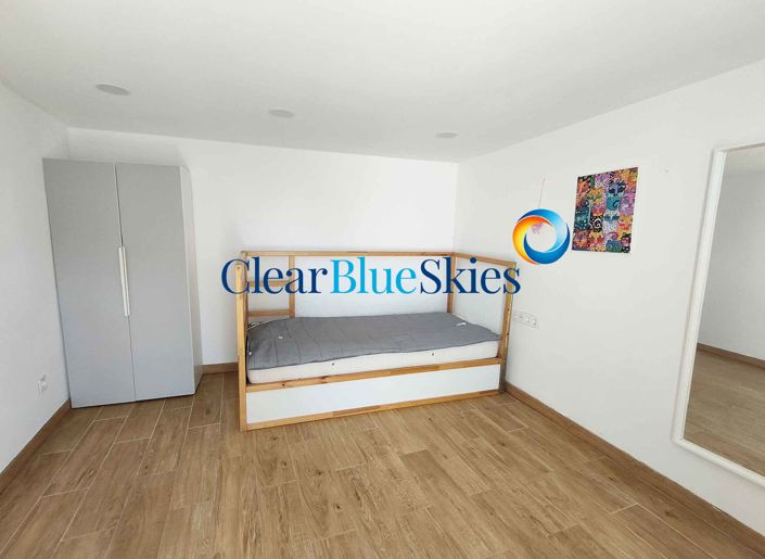 Image No.35-5 Bed Finca for sale