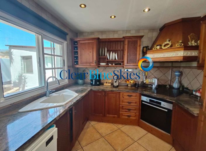 Image No.8-5 Bed Finca for sale