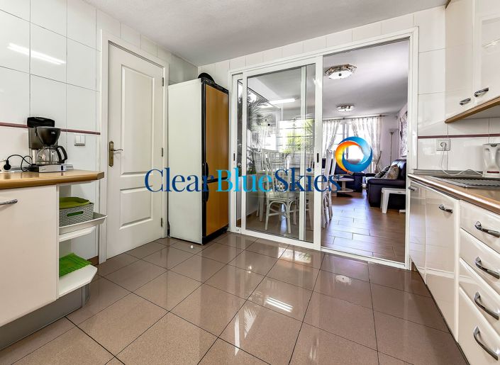 Image No.4-3 Bed House for sale