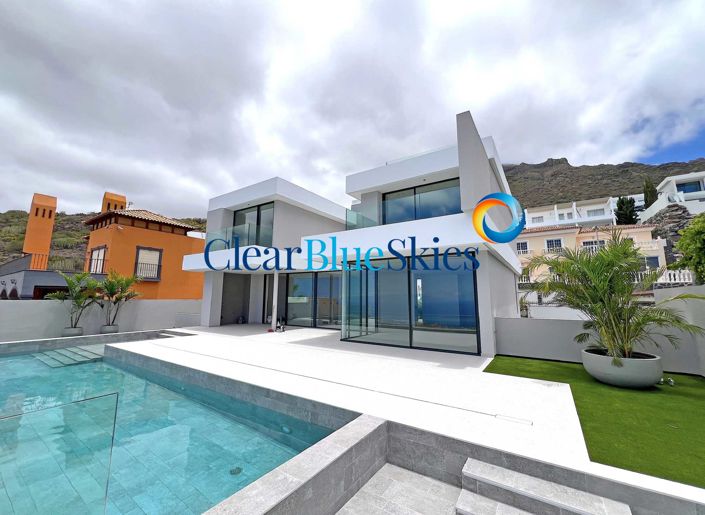 Image No.4-6 Bed Villa for sale