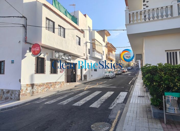 Image No.22-3 Bed House for sale