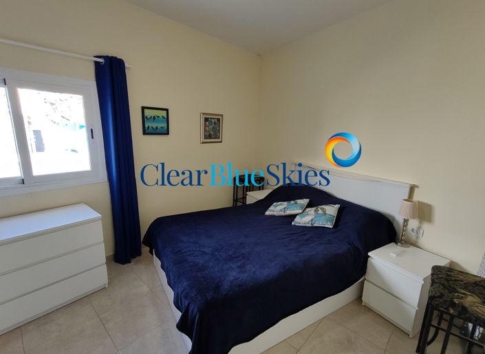 Image No.8-3 Bed House for sale