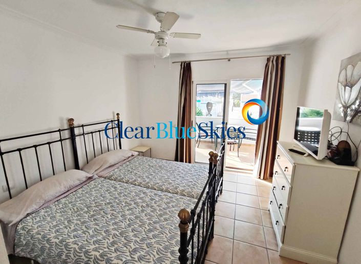 Image No.5-3 Bed House for sale