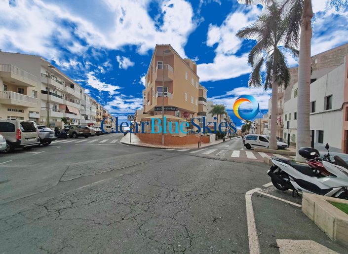 Image No.22-3 Bed Apartment for sale