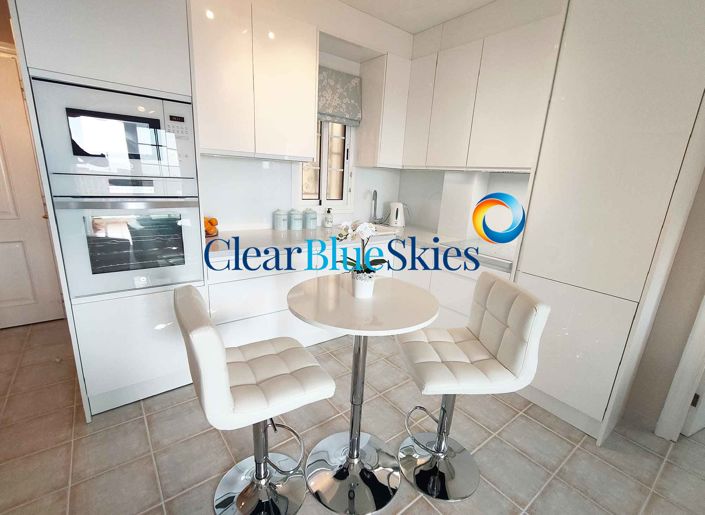 Image No.8-2 Bed Apartment for sale