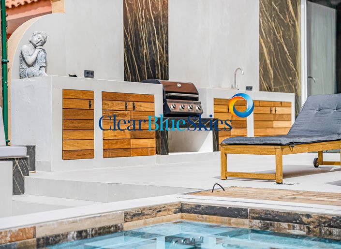 Image No.12-4 Bed House for sale